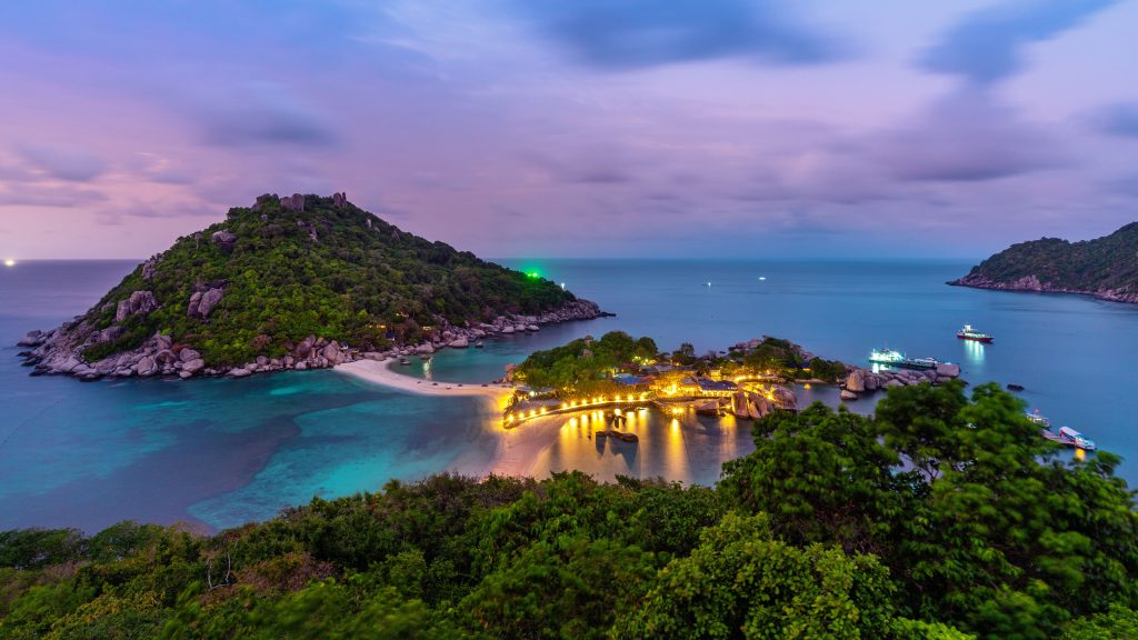 beautiful-viewpoint-koh-nangyuan-island-surat-thani-thailand-min